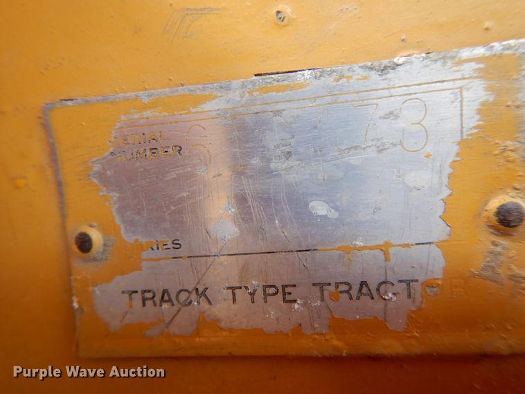 image for item HJ9517 1970 Caterpillar D7F  dozer