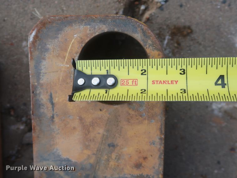 image for item HT9643 (4) Caterpillar dozer ripper shanks