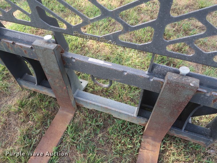 image for item HT9644 Paladin 48"L pallet forks