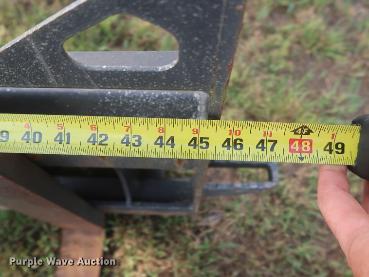 image for item HT9644 Paladin 48"L pallet forks