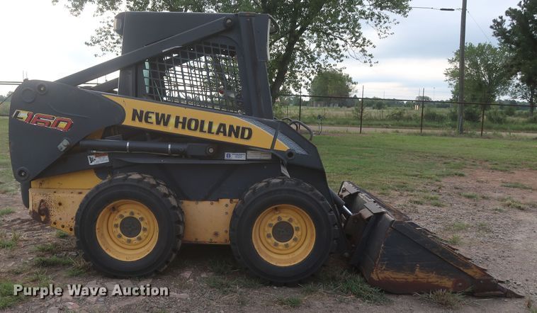 image for item HT9645 2007 New Holland L160  skid steer loader