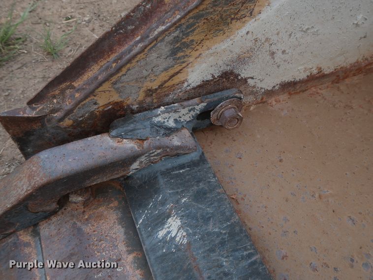 image for item HT9645 2007 New Holland L160  skid steer loader