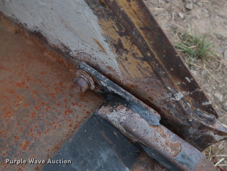 image for item HT9645 2007 New Holland L160  skid steer loader