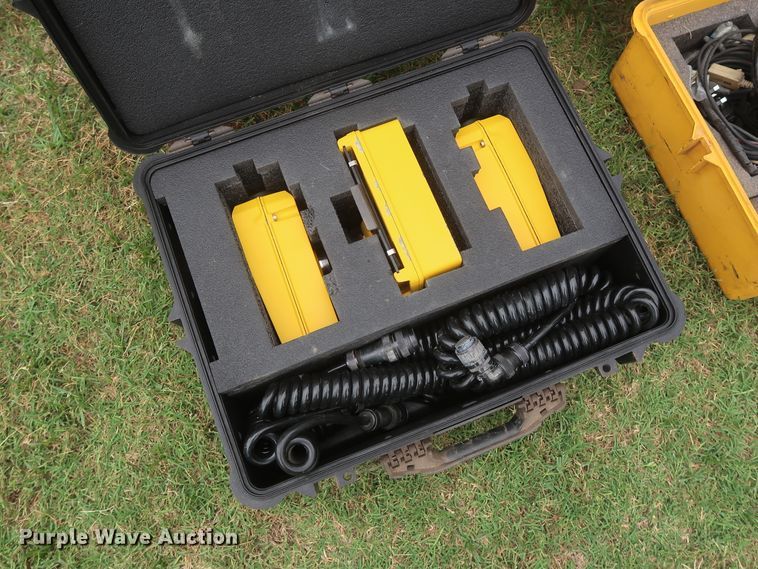 image for item HT9655 Trimble Spectra Precision GPS equipment