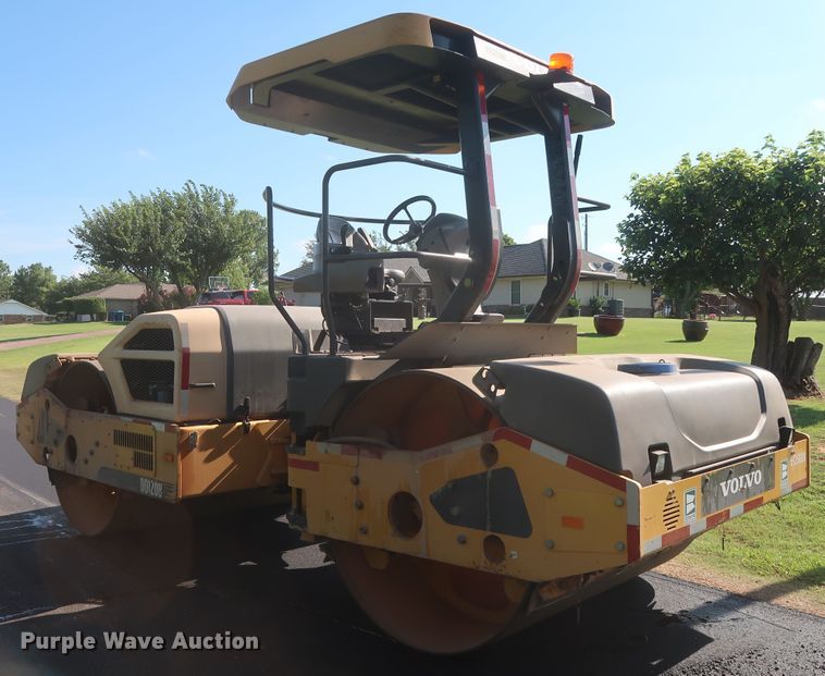 image for item HT9657 2014 Volvo DD120B  double drum vibratory roller