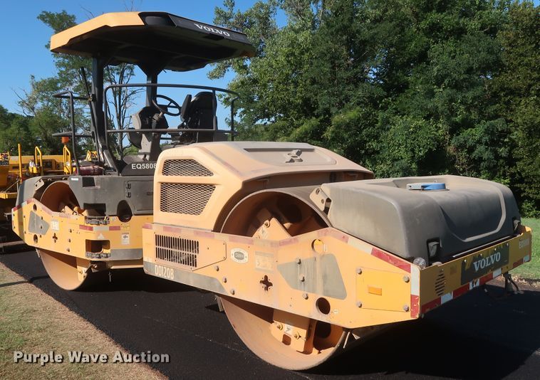 image for item HT9657 2014 Volvo DD120B  double drum vibratory roller