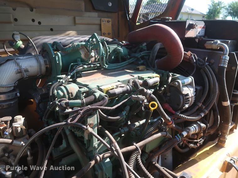 image for item HT9657 2014 Volvo DD120B  double drum vibratory roller