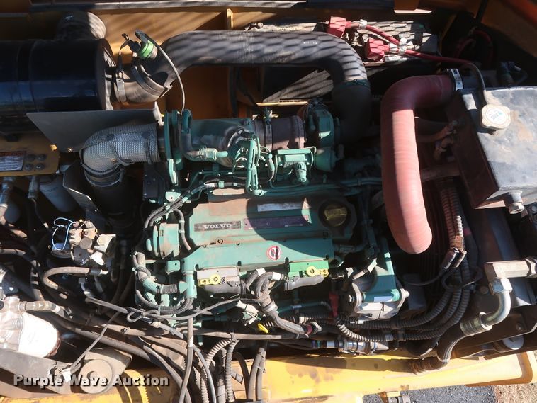 image for item HT9657 2014 Volvo DD120B  double drum vibratory roller