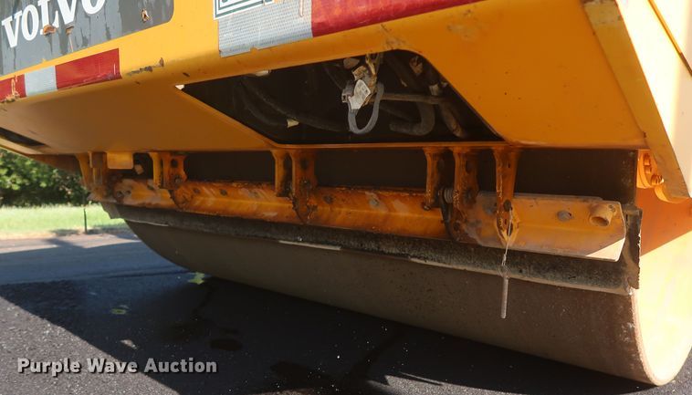 image for item HT9657 2014 Volvo DD120B  double drum vibratory roller