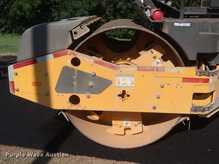 image for item HT9657 2014 Volvo DD120B  double drum vibratory roller