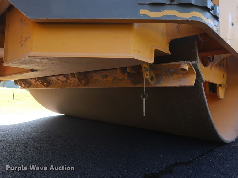 image for item HT9657 2014 Volvo DD120B  double drum vibratory roller