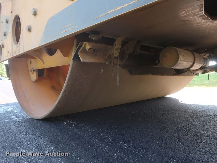 image for item HT9657 2014 Volvo DD120B  double drum vibratory roller