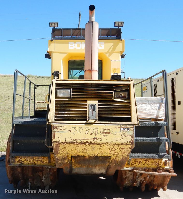 image for item HV9176 2001 Bomag BC771RB  landfill compactor