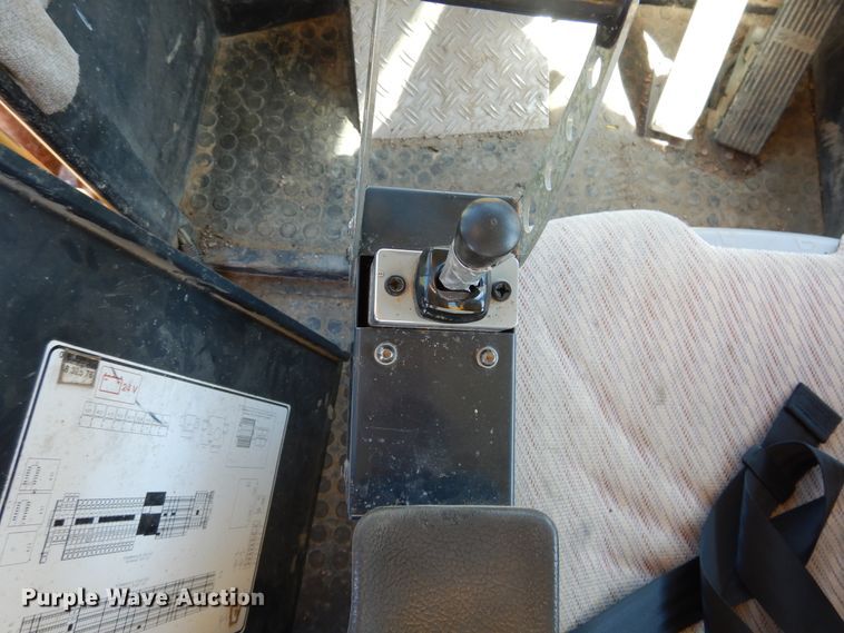 image for item HV9176 2001 Bomag BC771RB  landfill compactor