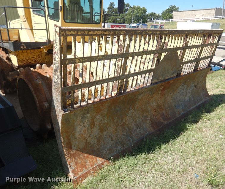 image for item HV9176 2001 Bomag BC771RB  landfill compactor