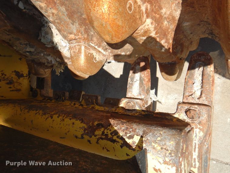 image for item HV9176 2001 Bomag BC771RB  landfill compactor