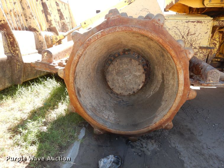 image for item HV9176 2001 Bomag BC771RB  landfill compactor