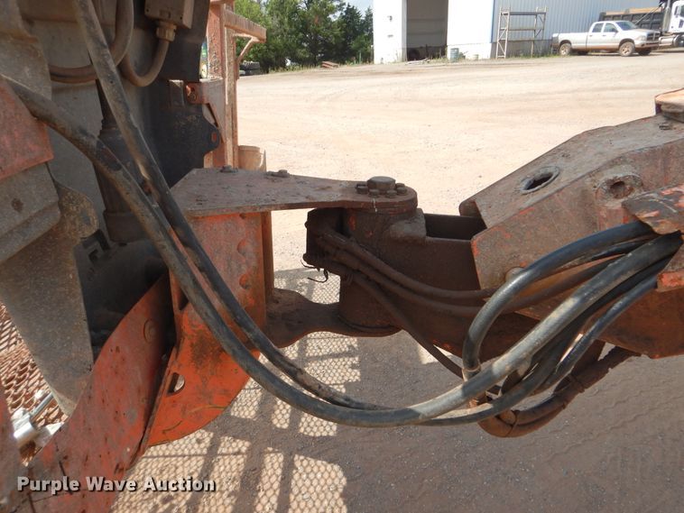 image for item DI0289 2005 JLG 600S  boom lift