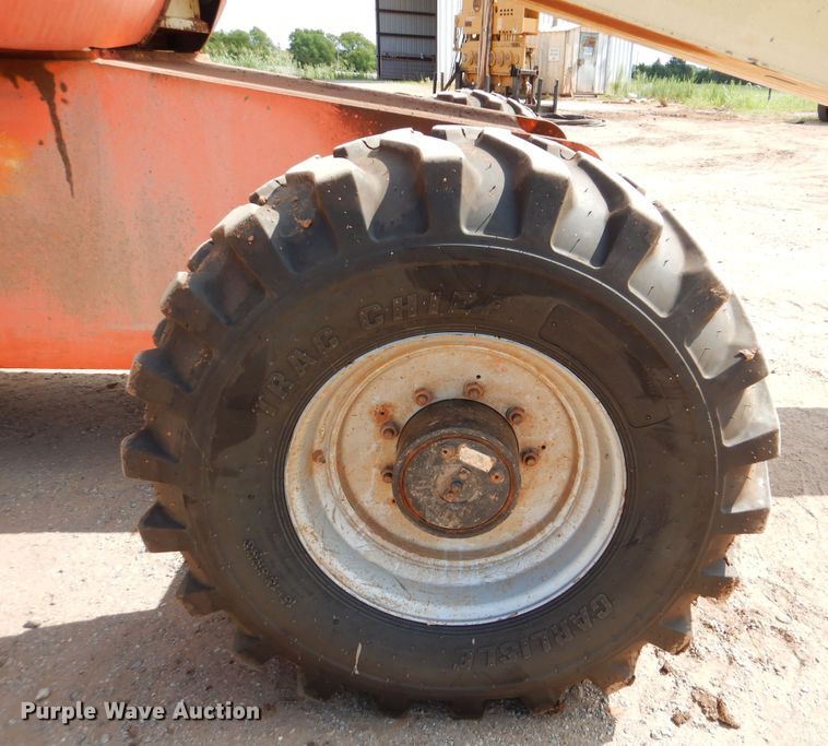 image for item DI0289 2005 JLG 600S  boom lift