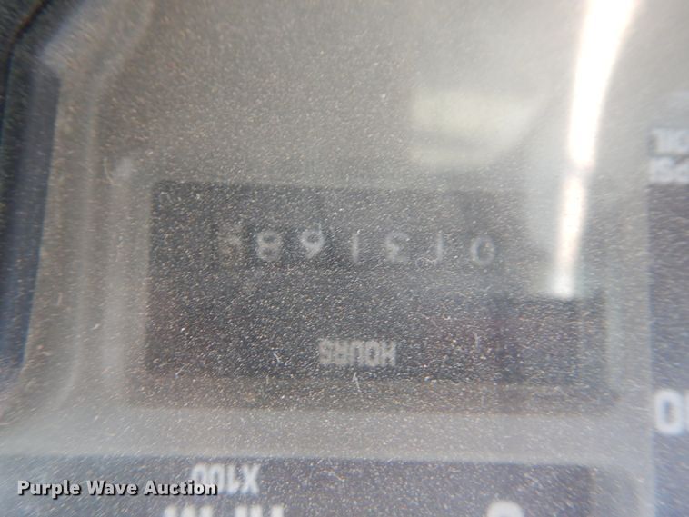 image for item DI0291 1999 International 4900  pressure digger truck