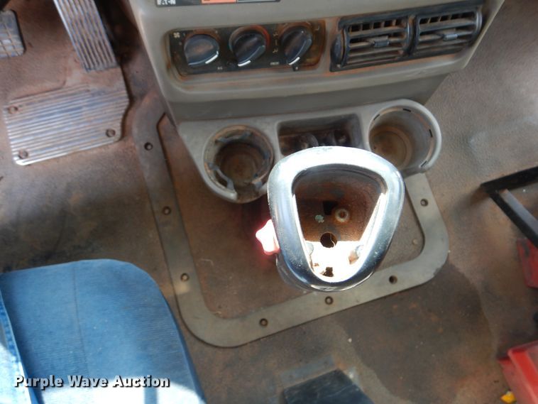 image for item DI0292 2007 Mack CHN613 dump truck