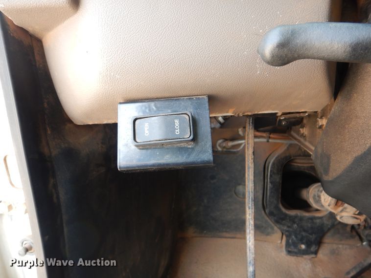 image for item DI0292 2007 Mack CHN613 dump truck