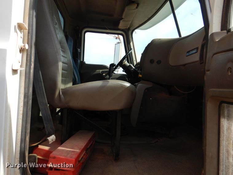 image for item DI0292 2007 Mack CHN613 dump truck