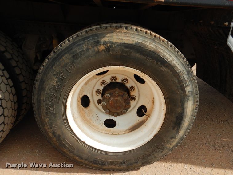 image for item DI0292 2007 Mack CHN613 dump truck