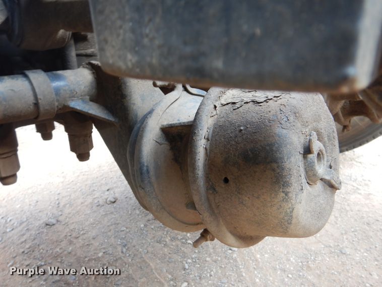 image for item DI0293 2010 Peterbilt 367  semi truck