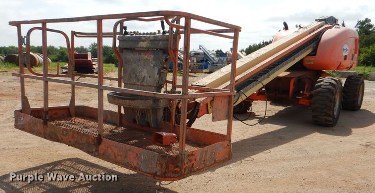 image for item DI0295 2008 JLG 600S  boom lift