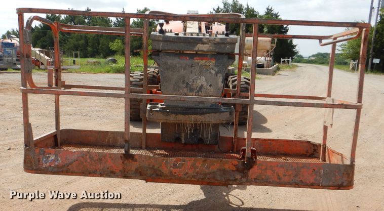 image for item DI0295 2008 JLG 600S  boom lift