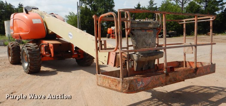 image for item DI0295 2008 JLG 600S  boom lift