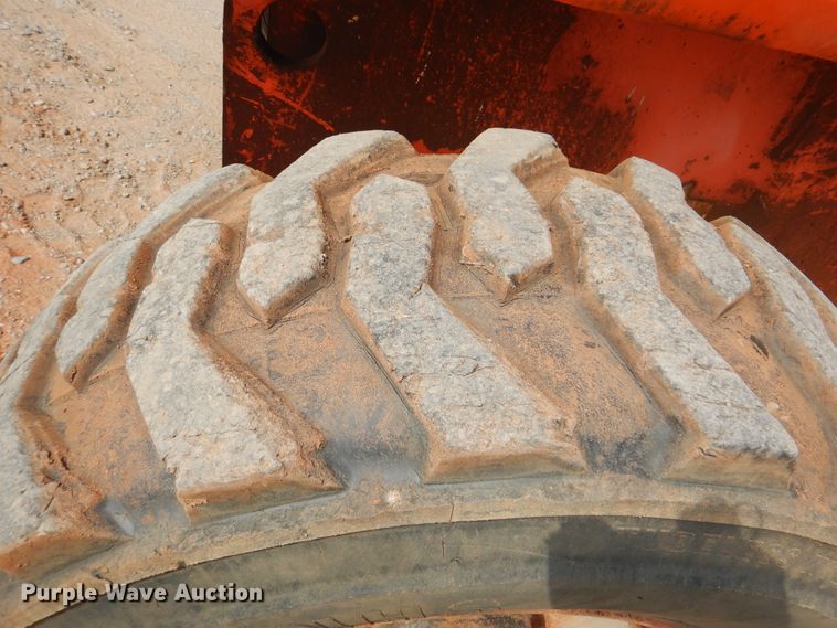 image for item DI0295 2008 JLG 600S  boom lift