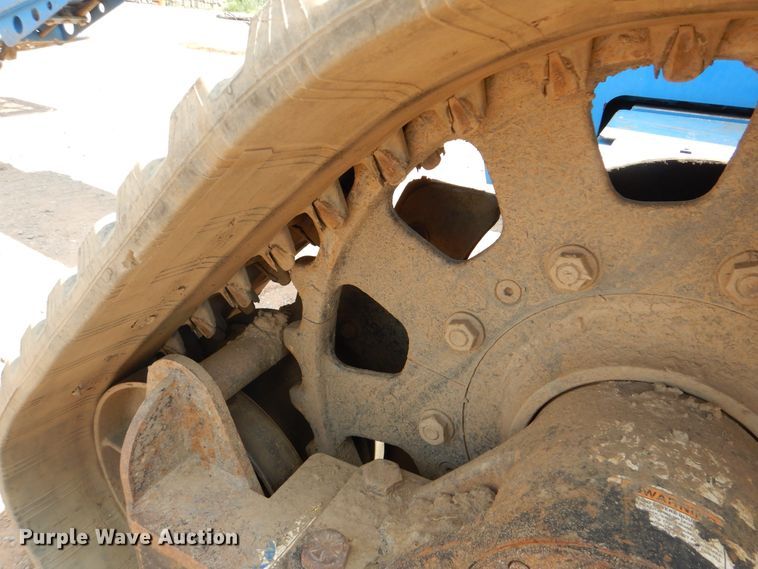 image for item DI0297 2008 Genie S60  boom lift