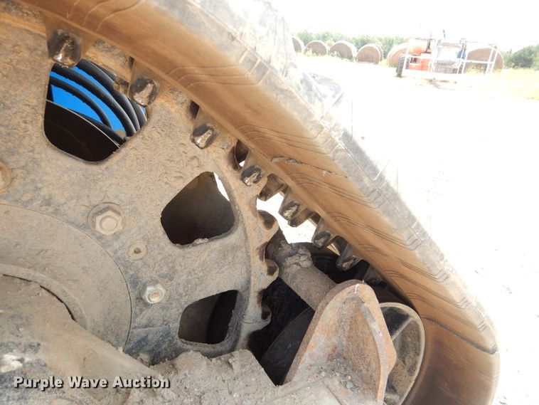 image for item DI0297 2008 Genie S60  boom lift