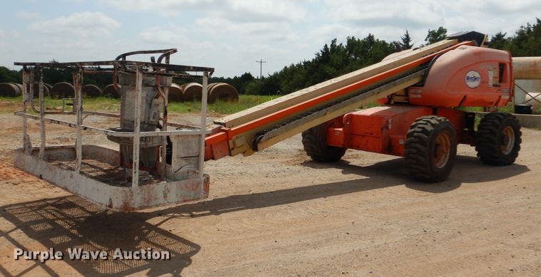 image for item DI0298 2008 JLG 600S  boom lift