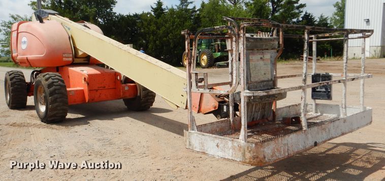 image for item DI0298 2008 JLG 600S  boom lift