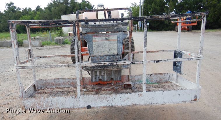 image for item DI0298 2008 JLG 600S  boom lift