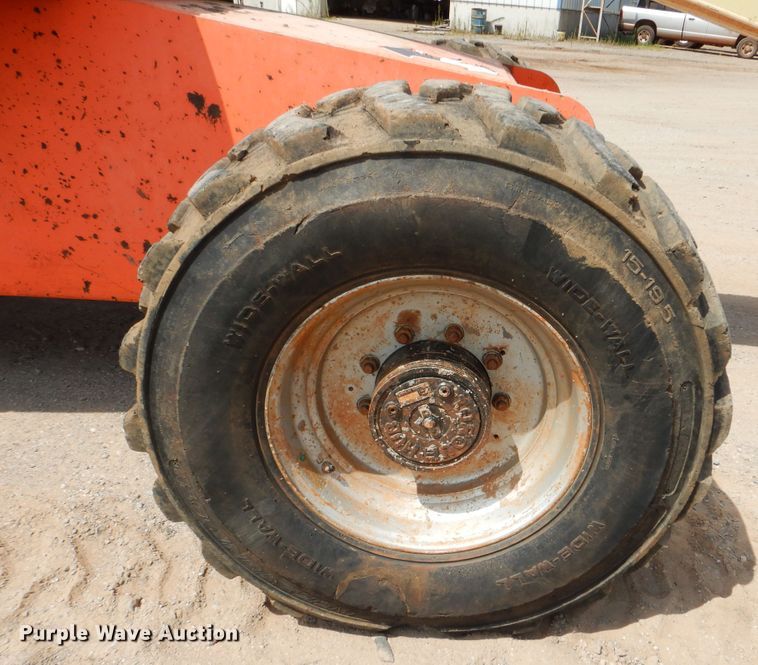 image for item DI0298 2008 JLG 600S  boom lift