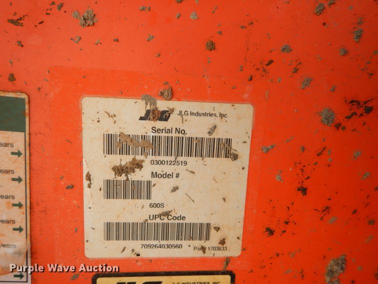 image for item DI0298 2008 JLG 600S  boom lift