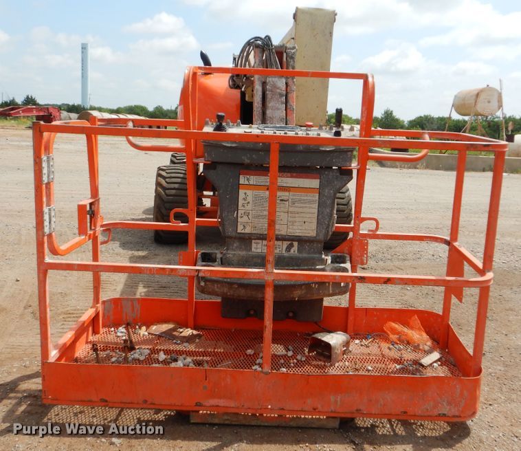 image for item DI0299 2007 JLG 450AJ  boom lift