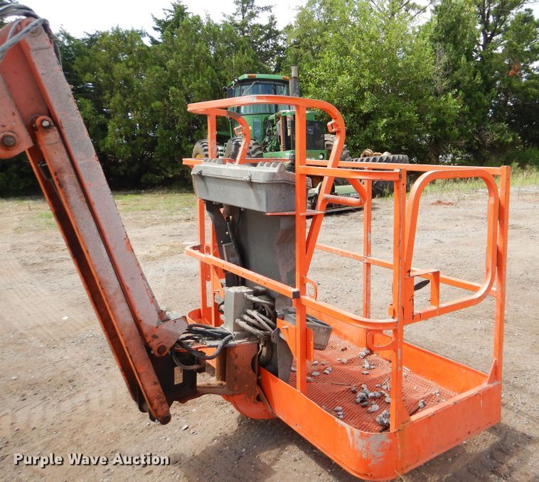image for item DI0299 2007 JLG 450AJ  boom lift