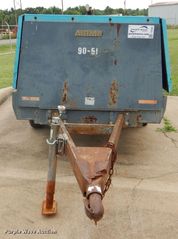 image for item DI0302 1999 Airman PDS185S6  air compressor
