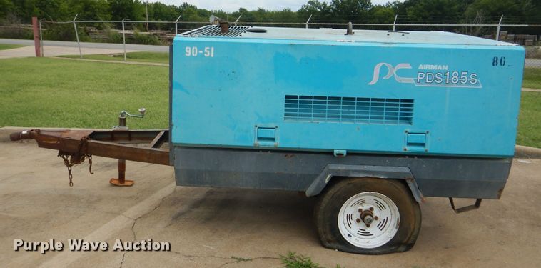 image for item DI0302 1999 Airman PDS185S6  air compressor