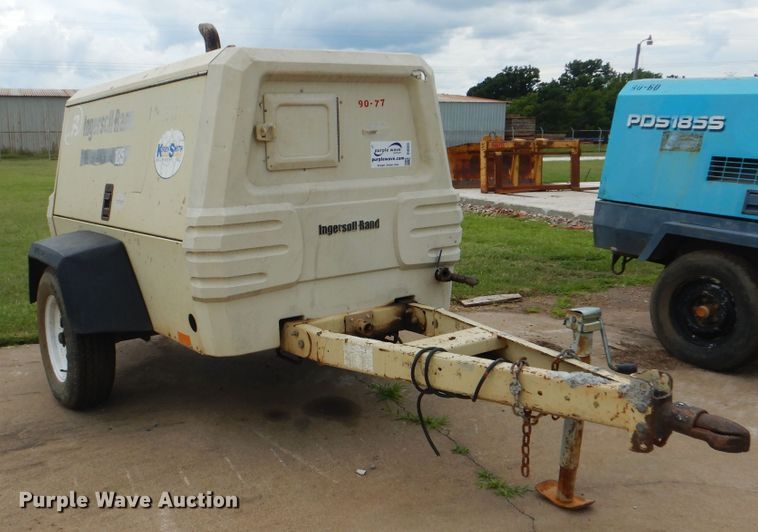 image for item DI0303 2003 Ingersoll Rand P185WJD  air compressor