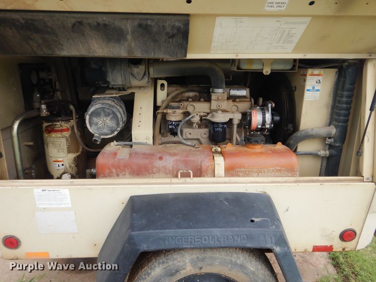 image for item DI0303 2003 Ingersoll Rand P185WJD  air compressor