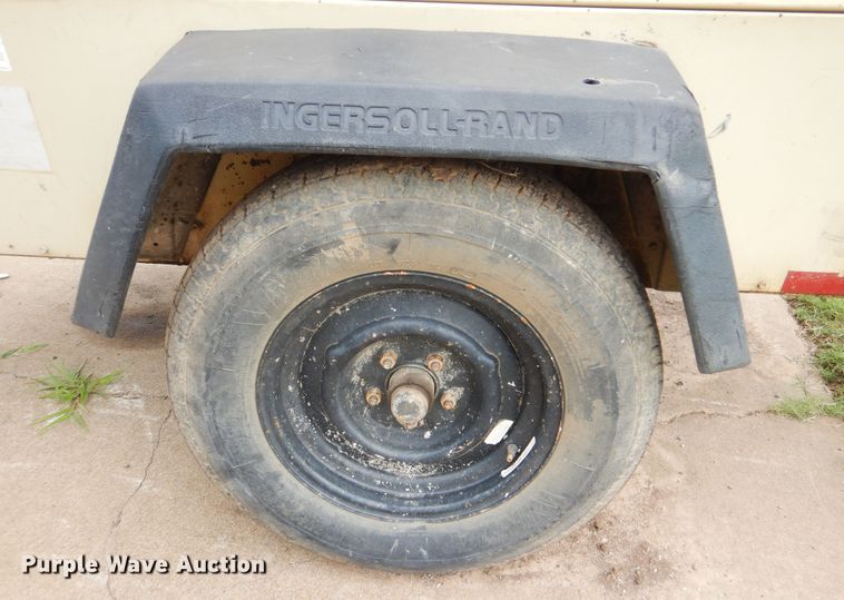 image for item DI0303 2003 Ingersoll Rand P185WJD  air compressor