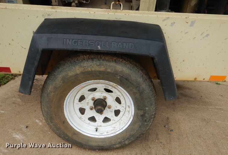 image for item DI0303 2003 Ingersoll Rand P185WJD  air compressor