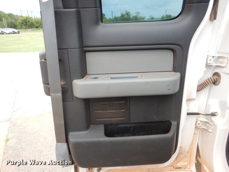 image for item DI0305 2014 Ford F150  SuperCab pickup truck