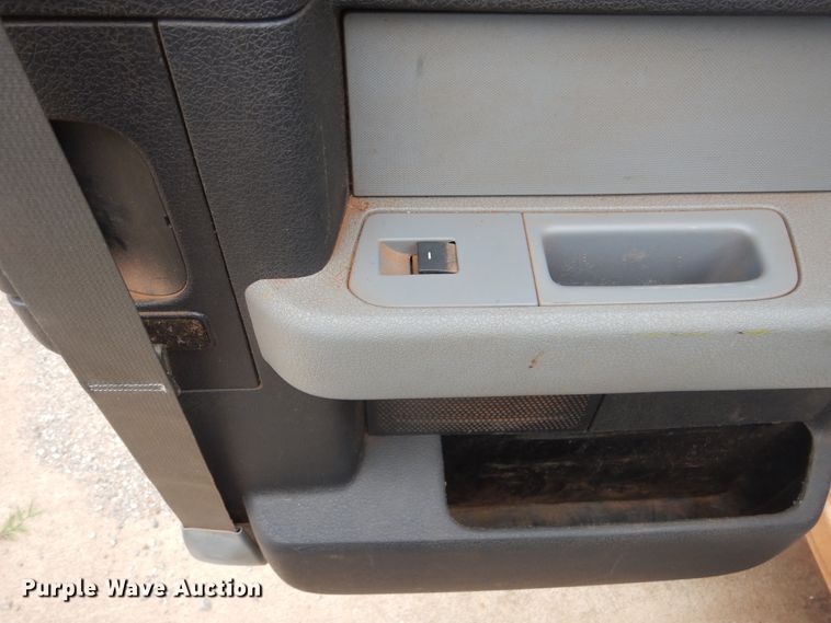 image for item DI0305 2014 Ford F150  SuperCab pickup truck